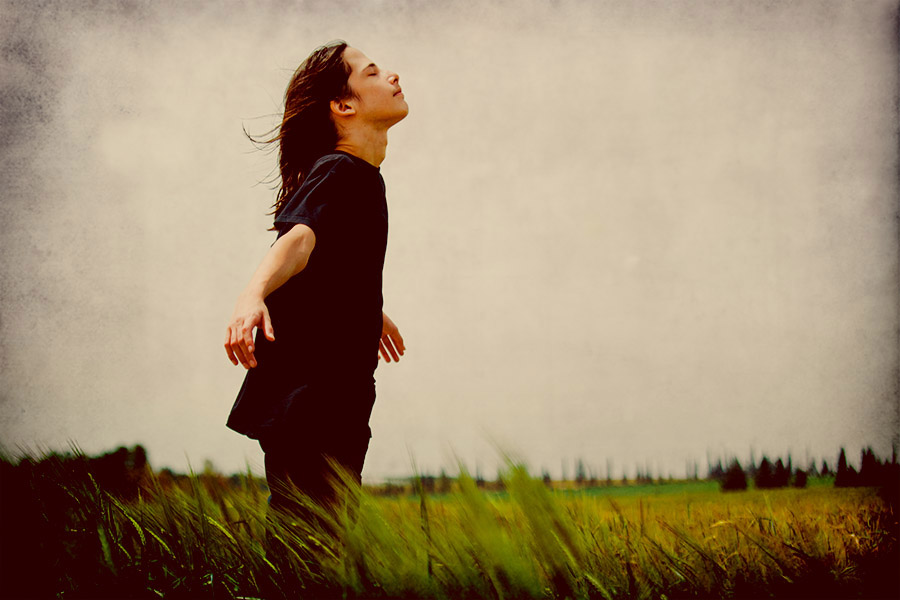 Experiencing-enlightenment-wind-eyes-closed