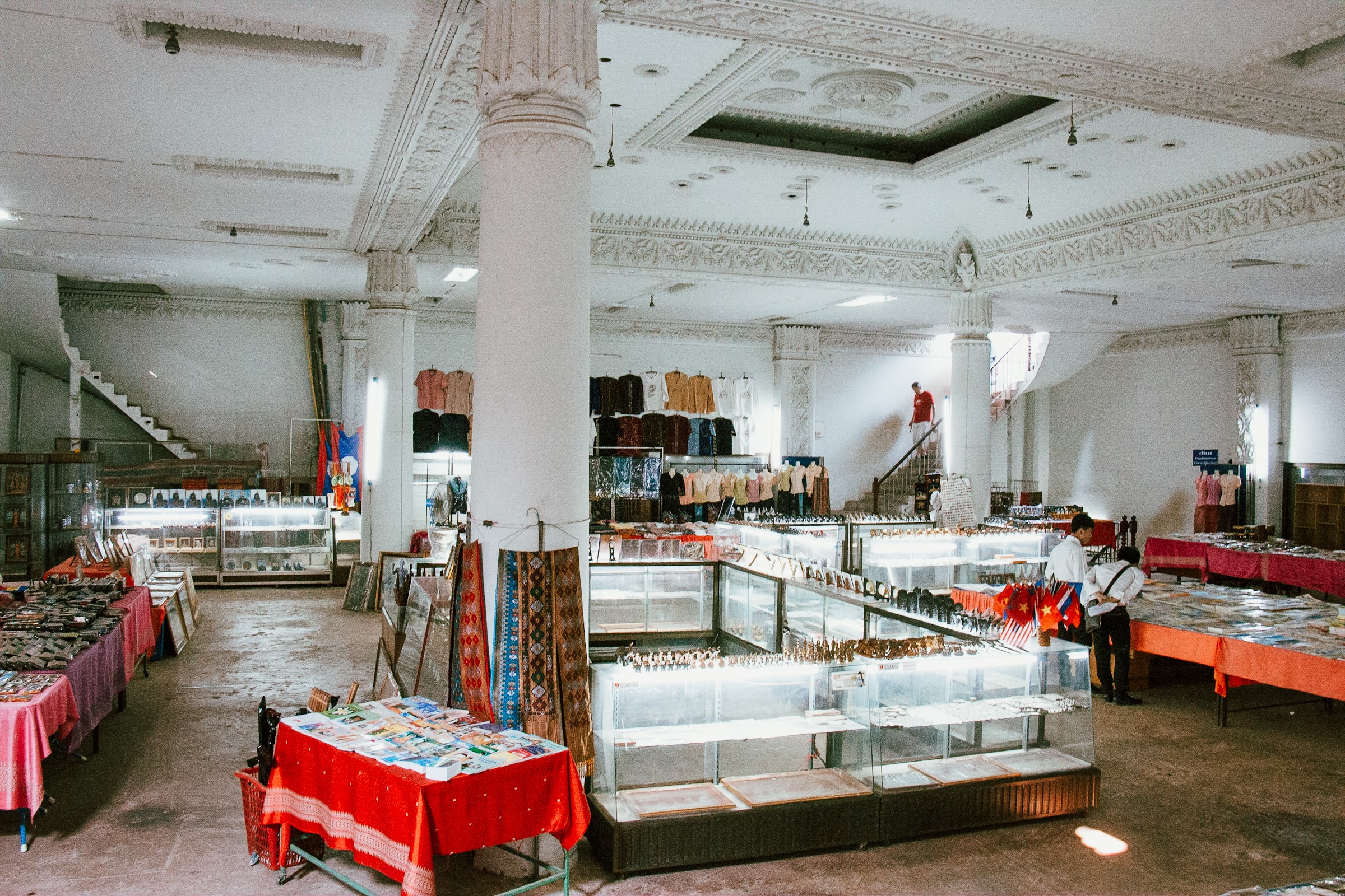 Shopping at Patuxai monument in Vientiane, Lao