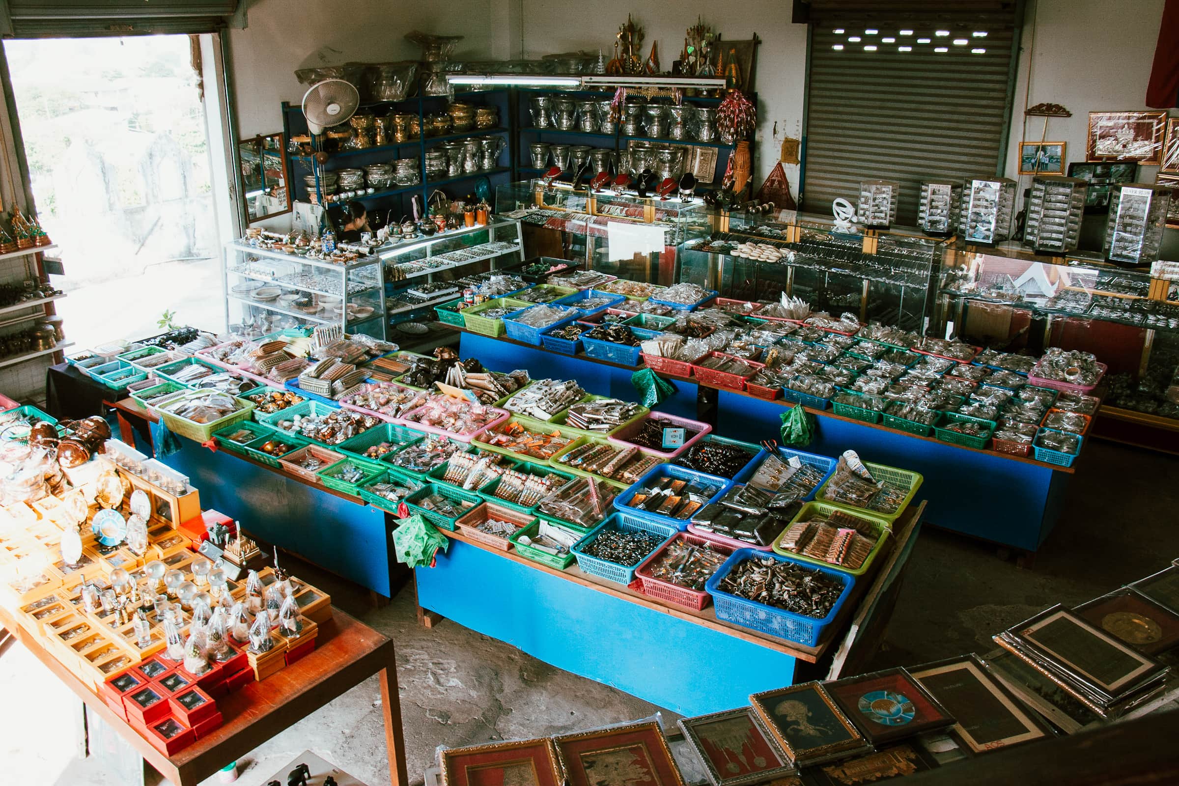 Buying souvenirs at Patuxai monument in Vientiane, Lao