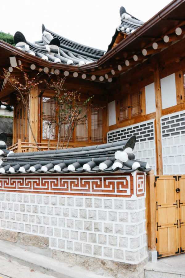 house in bukchon hanok village seoul south korea