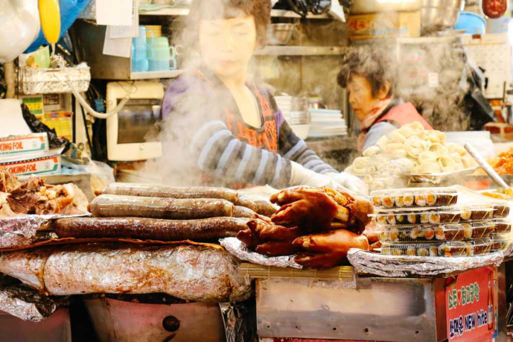 Schweinepfoten streetfood gwangjang markt