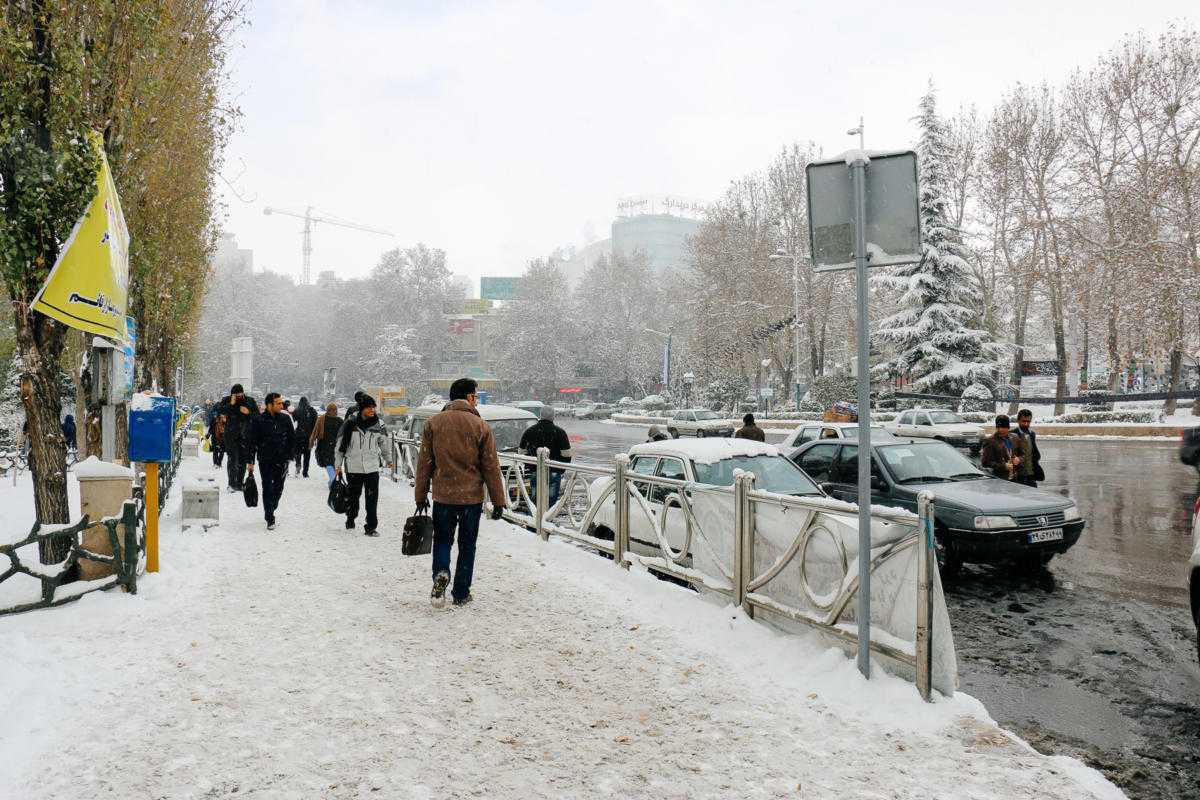 street teheran winter