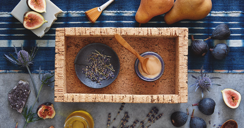 Magical Herbs: 23 Sacred Plants for Prosperity and Protection