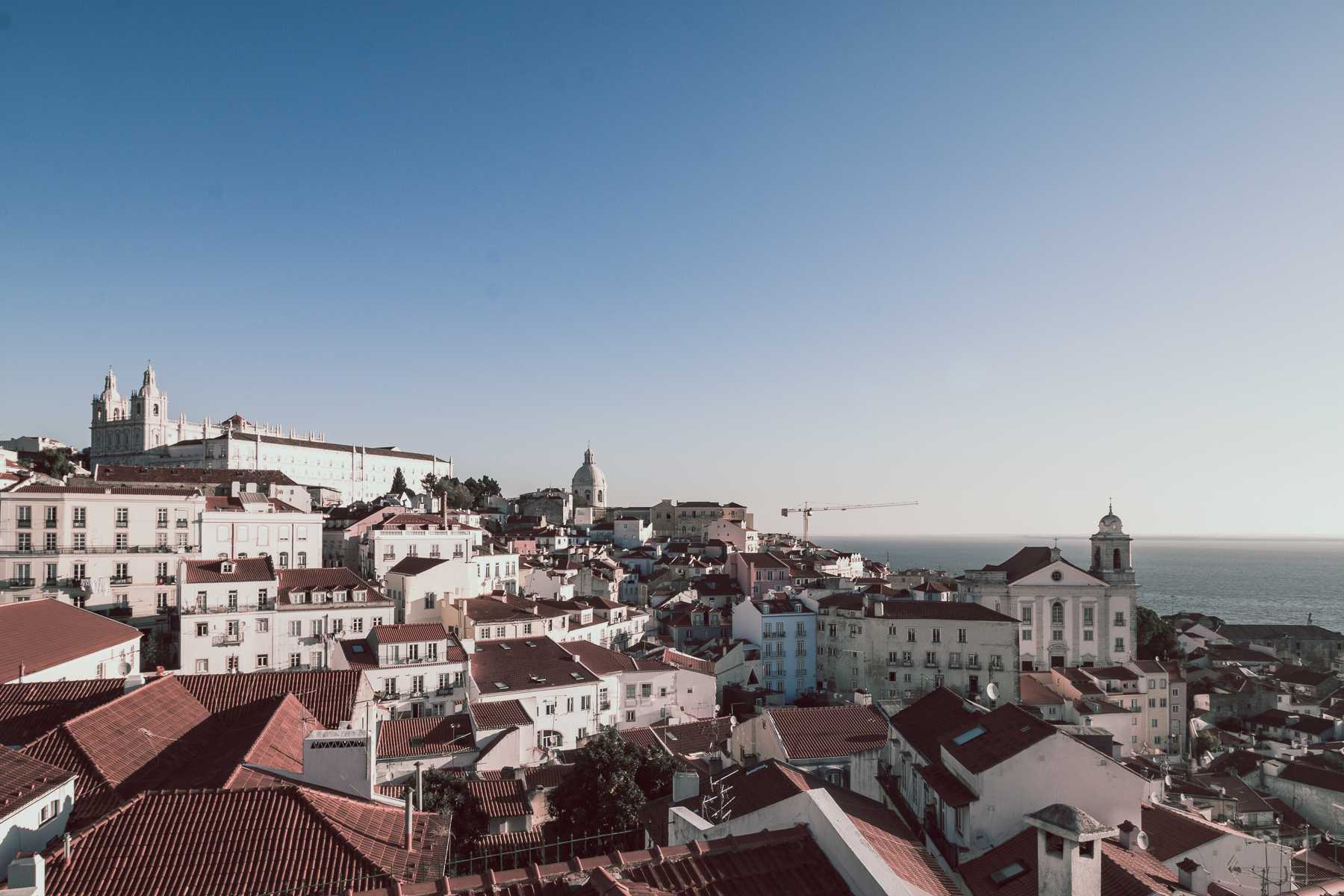 Aussicht vom Miradouro in Lissabon
