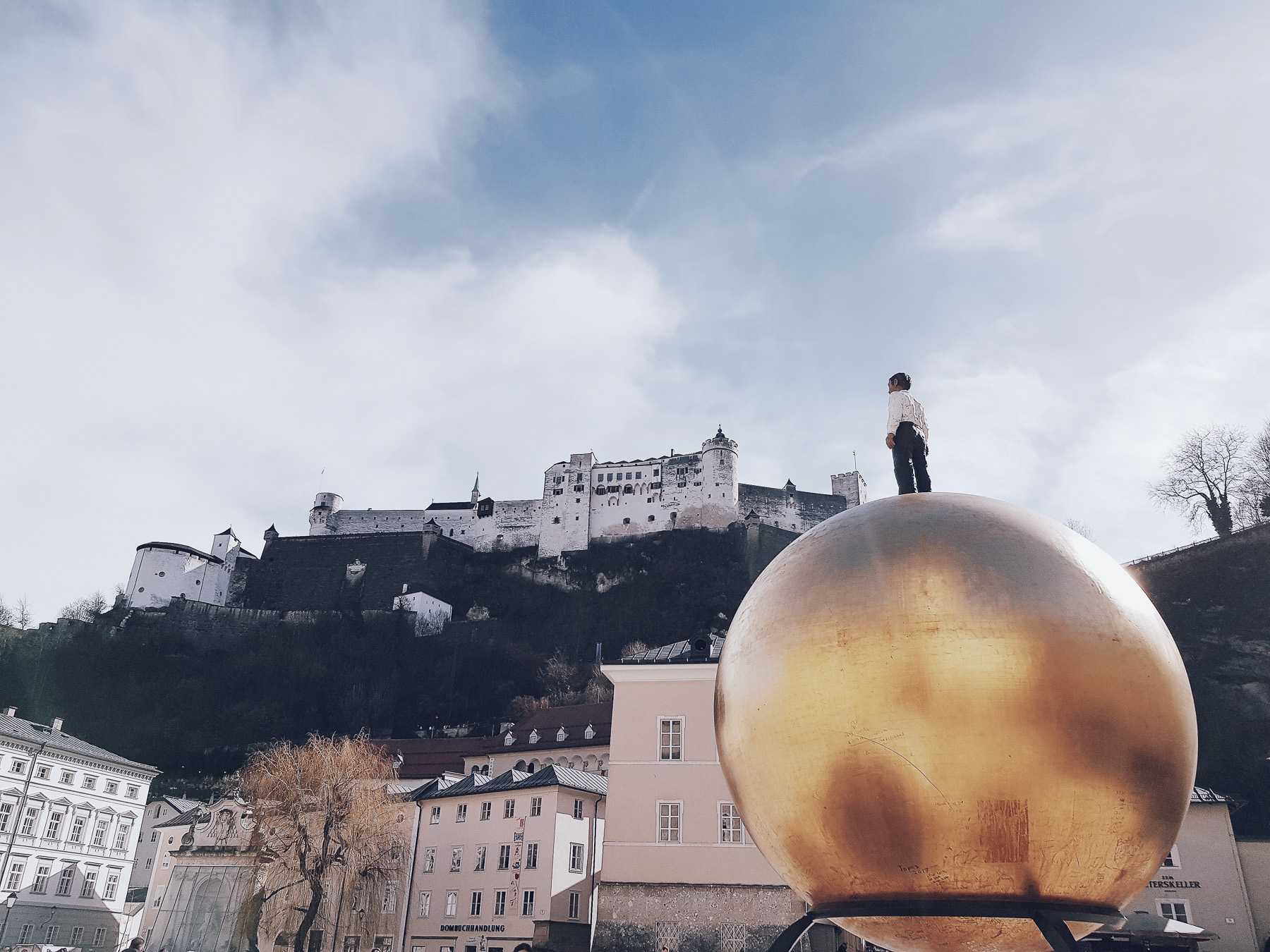 Salzburg Goldene Kugel