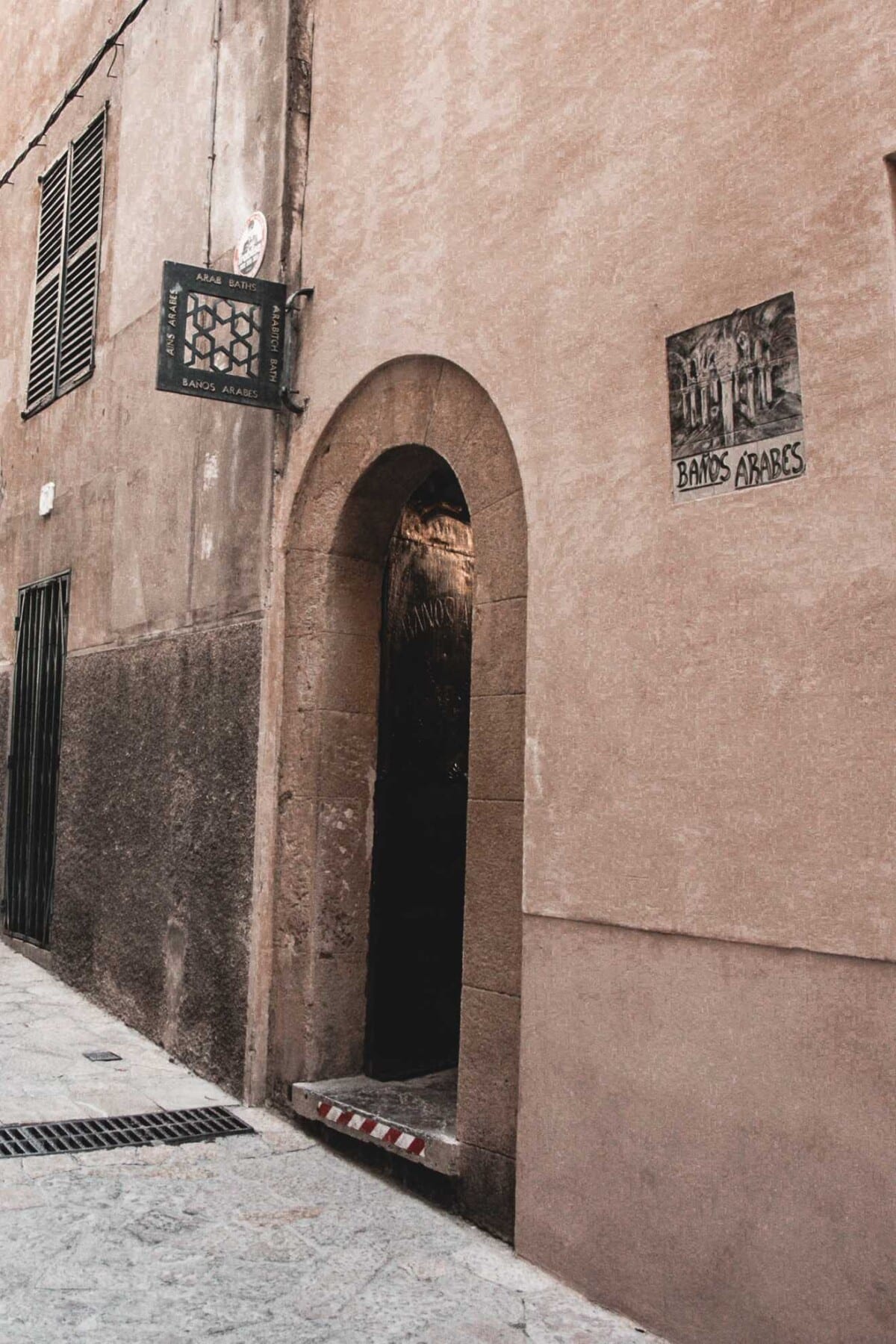 banys arabs palma de mallorca eingang altstadt