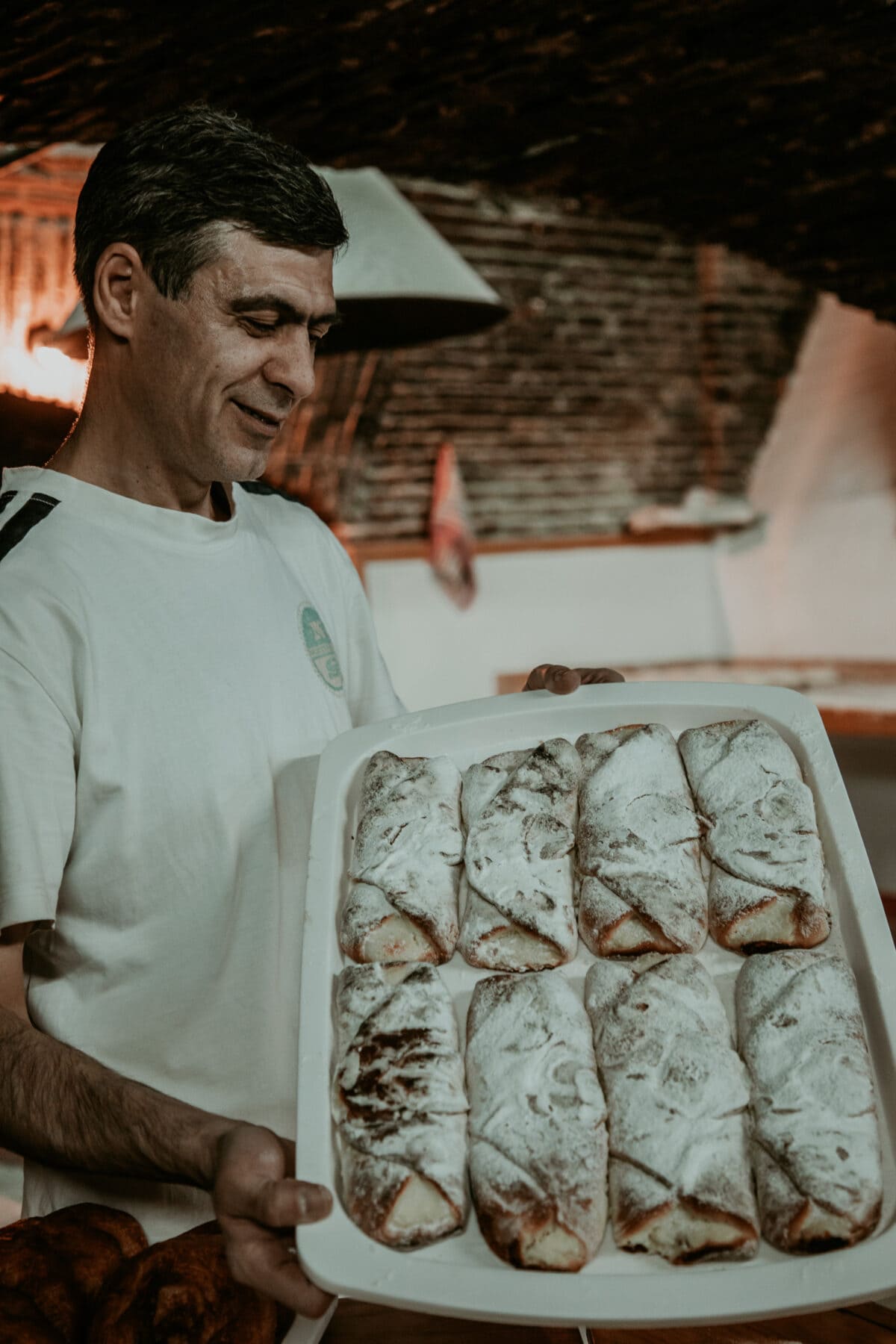 Tiflis Sehenswürdigkeiten Bäckerei Steinofen
