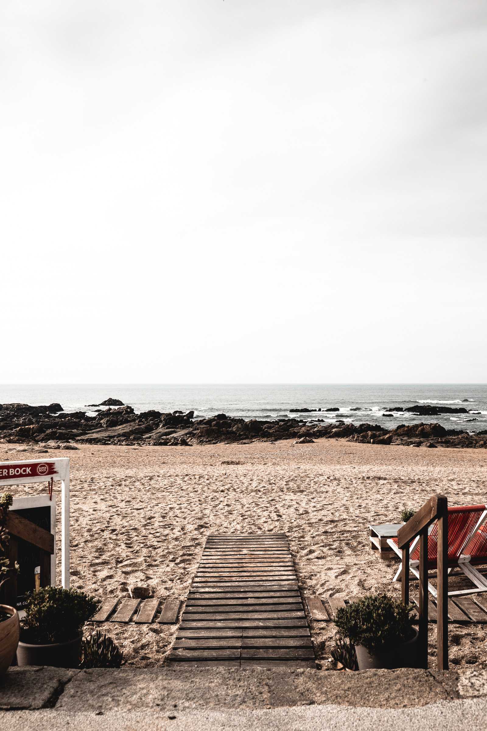 Strand in Foz do Douro in Porto