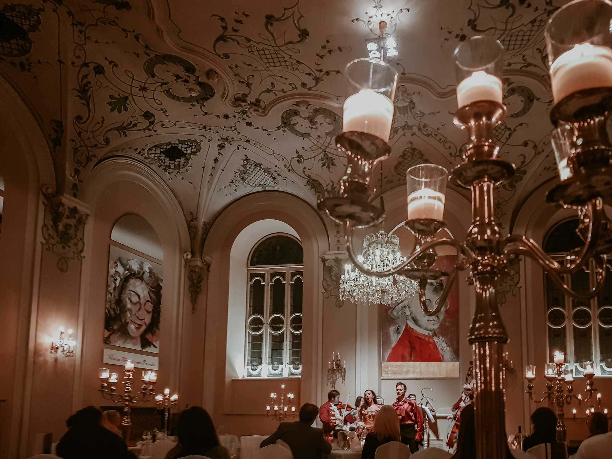 Mozart Dinner Konzert bei Kerzenlicht