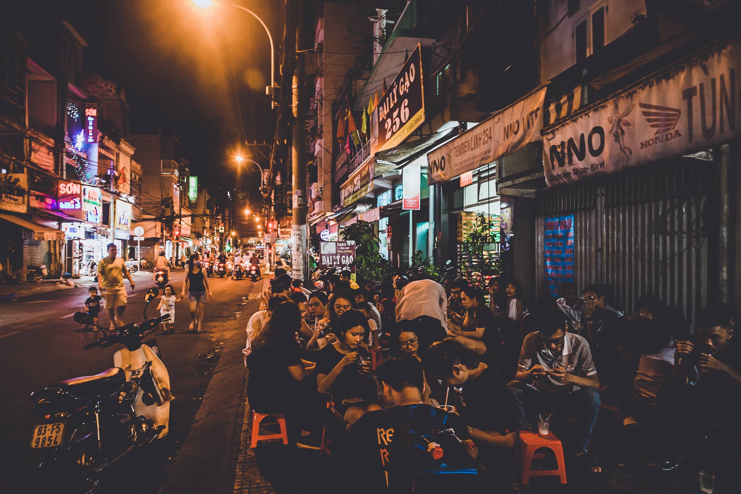 Street Food Tour Saigon
