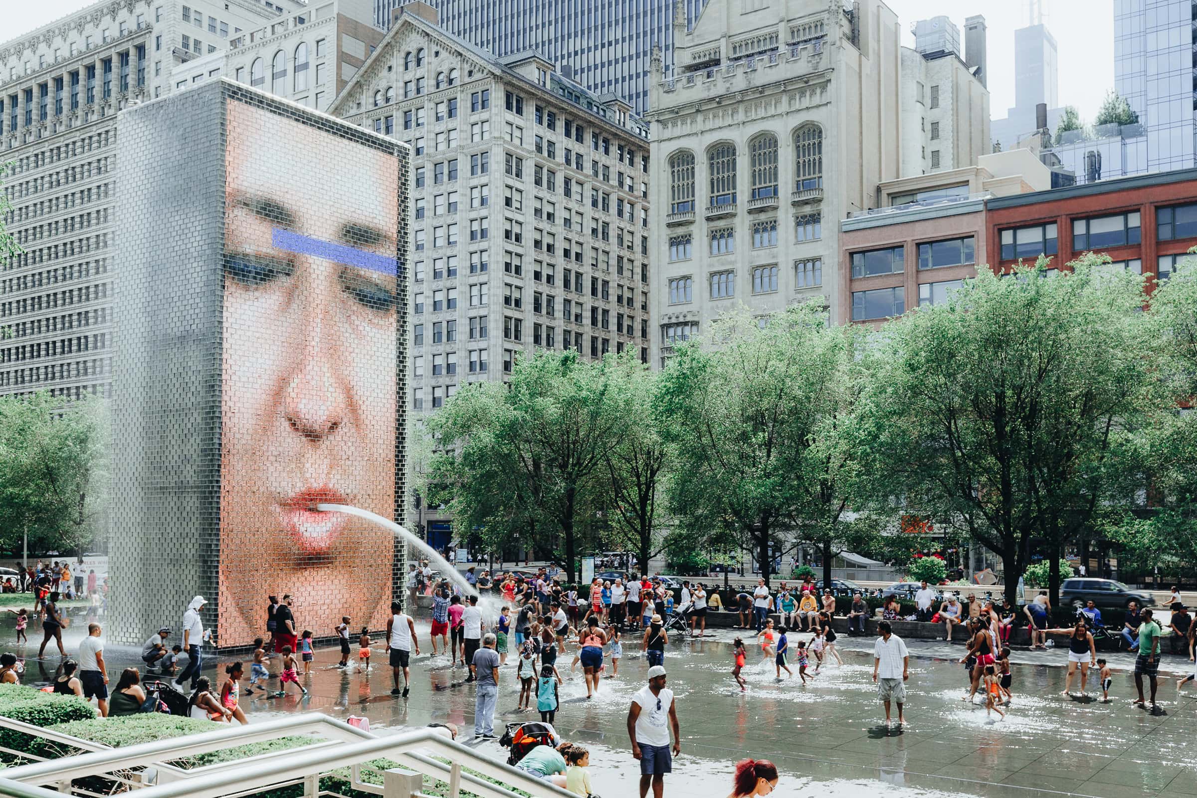 Chicago Sehenswürdigkeiten Crown Fountain Video Brunnen Millenium Park