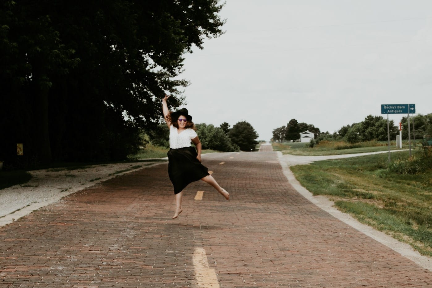 route  historic brick road illinois