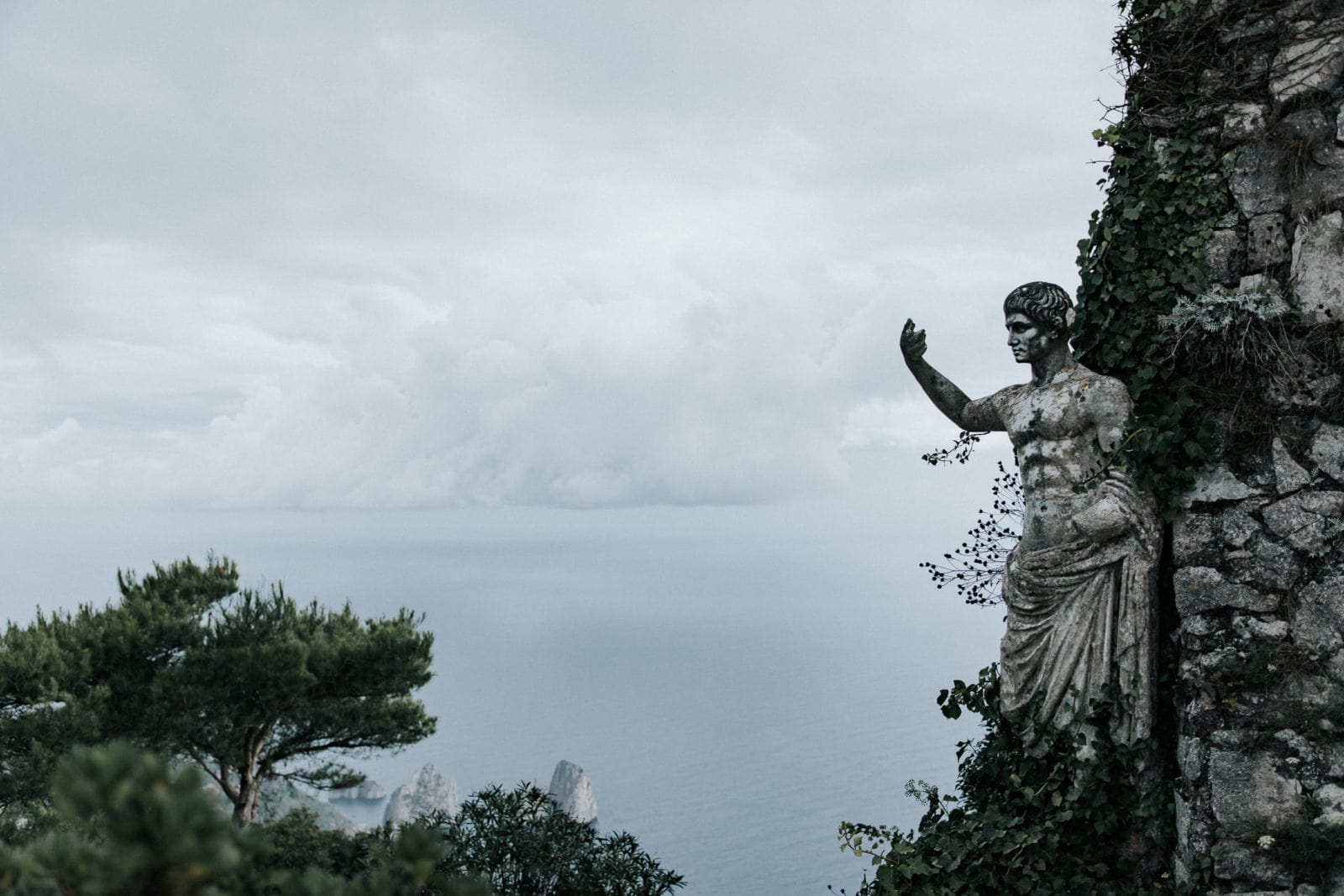 Capri Monte Solaro Aussicht mit Faraglioni
