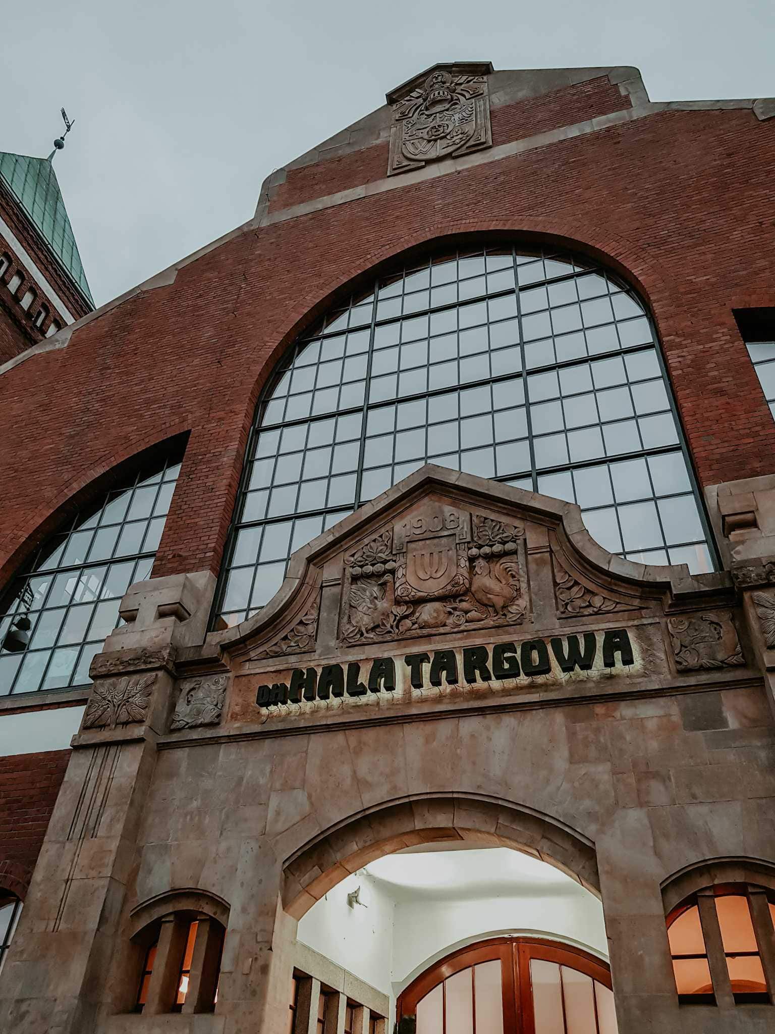Breslau Sehenswürdigkeiten Markthalle in Breslau von außen