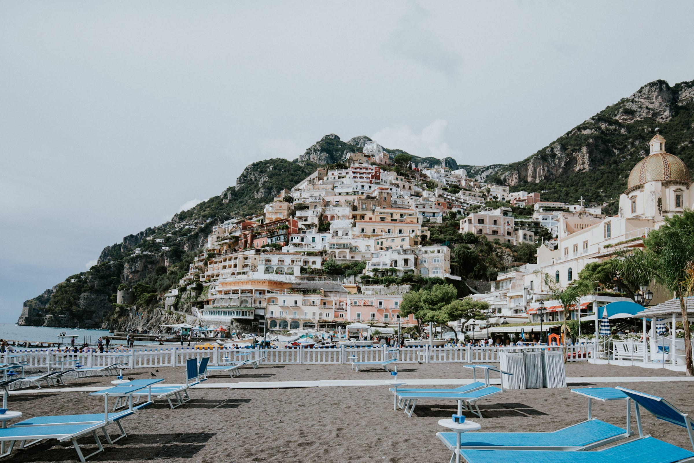 Positano: Tipps & Sehenswürdigkeiten im beliebtesten Ort an der Amalfiküste