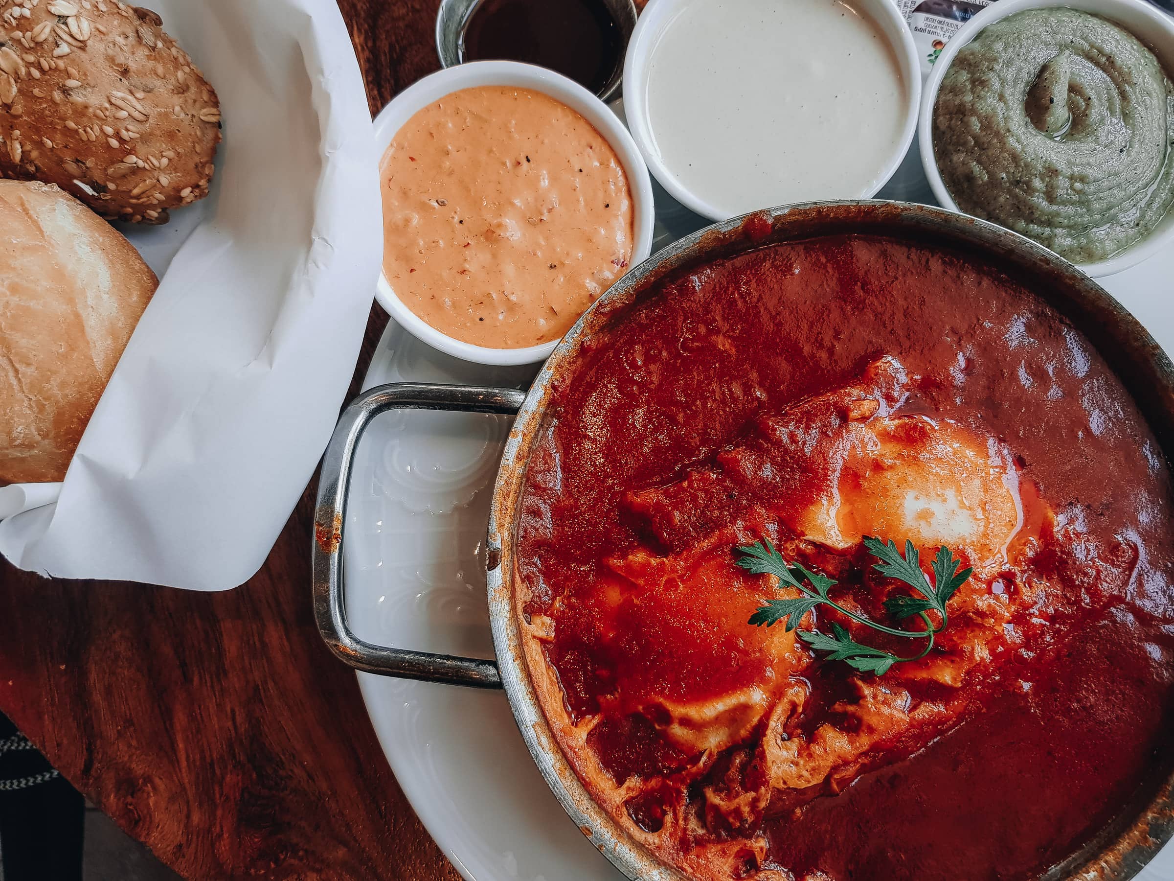 Tel Aviv Essen Shakshuka bei Benedict