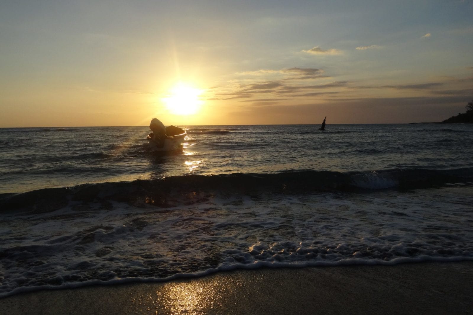 Jamaika Sehenswürdigkeiten Treasure Beach Eggy's Beach Bar