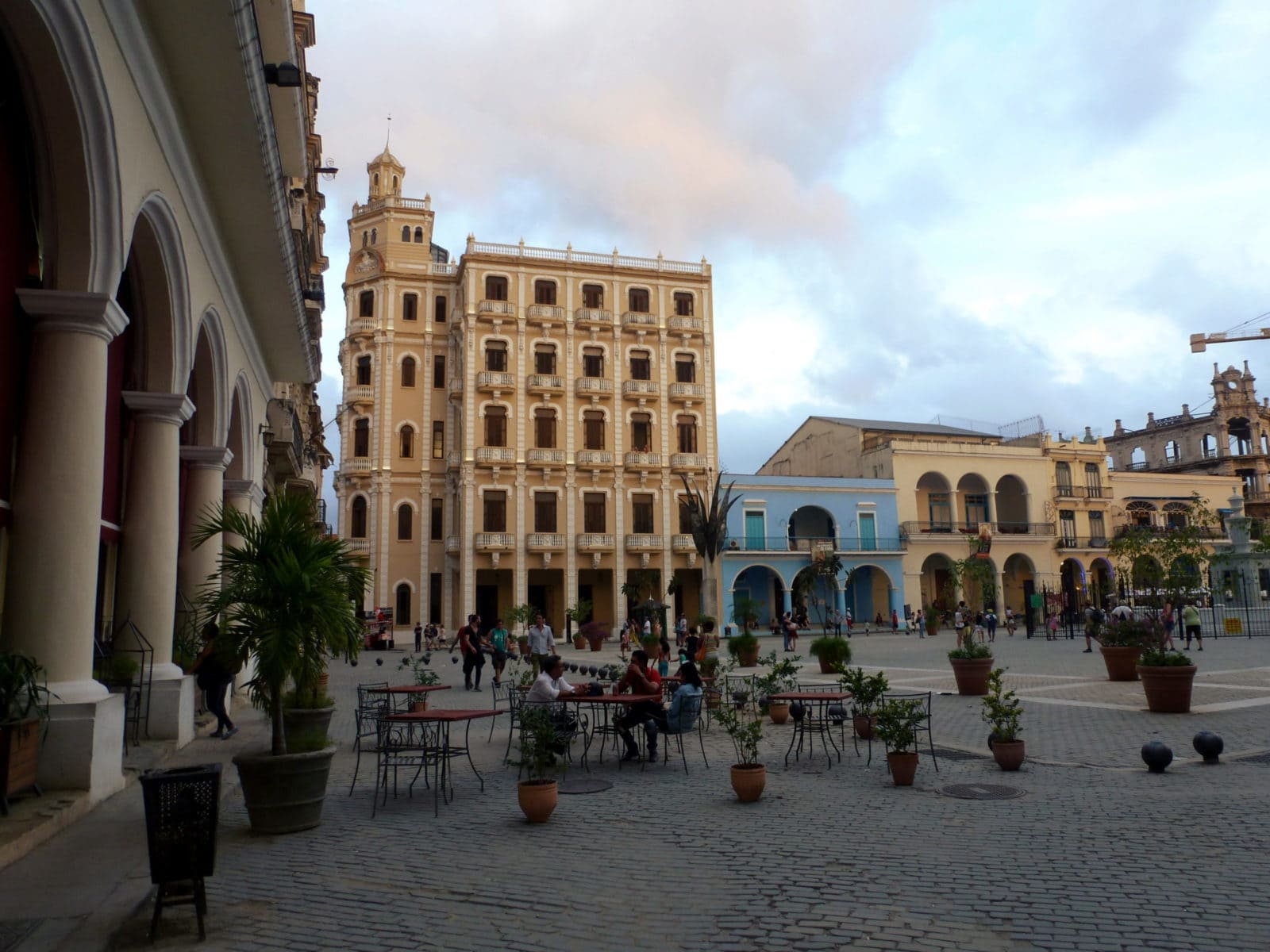 Havanna Sehenswürdigkeiten Plaza Vieja