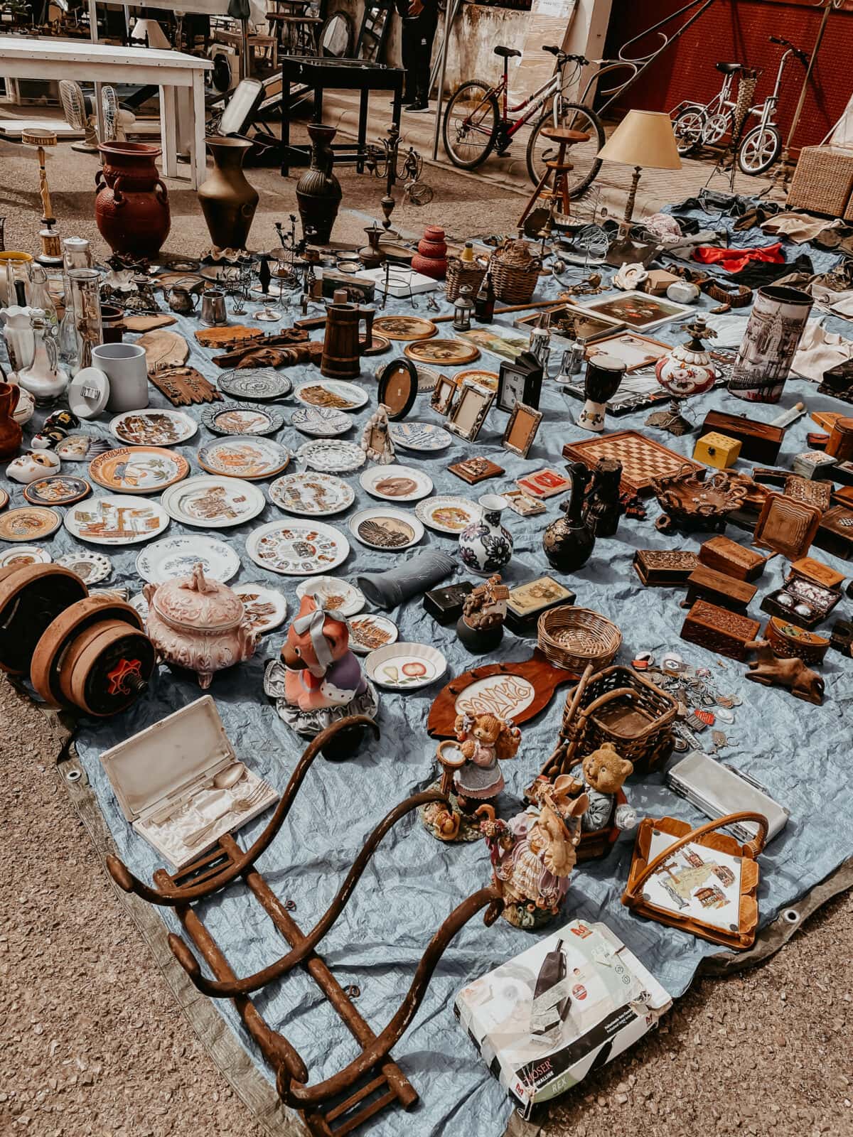 Schnäppchen auf dem Trödelmarkt in Consell Mallorca