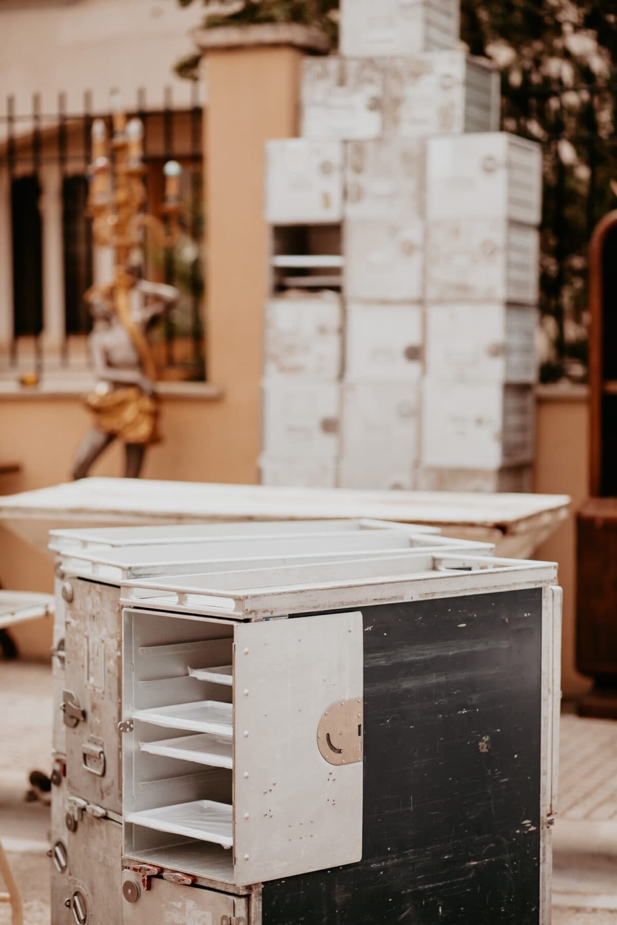 Flugzeugtrolley Flohmarkt Mallorca