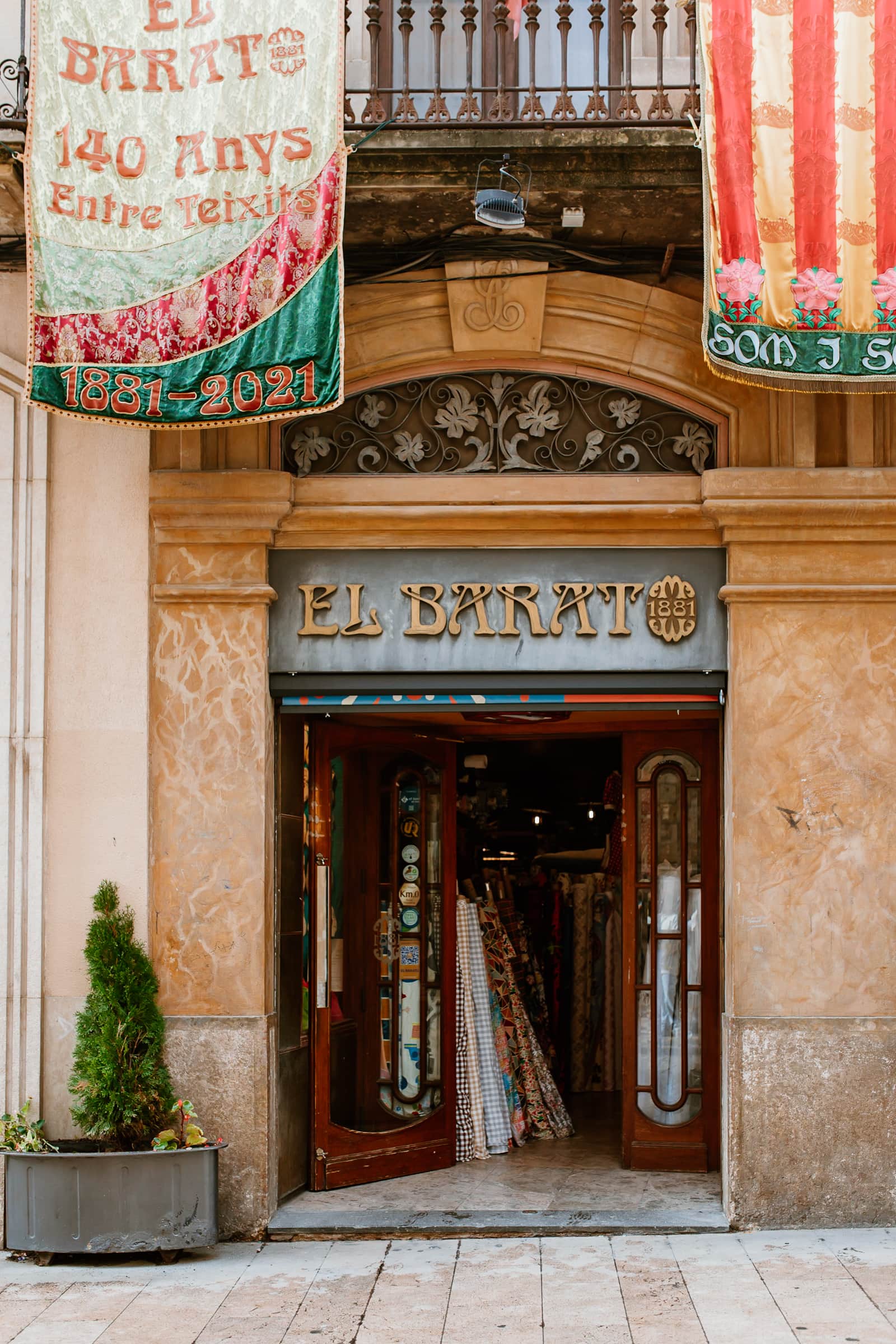Stoffgeschäft El Barato in Reus