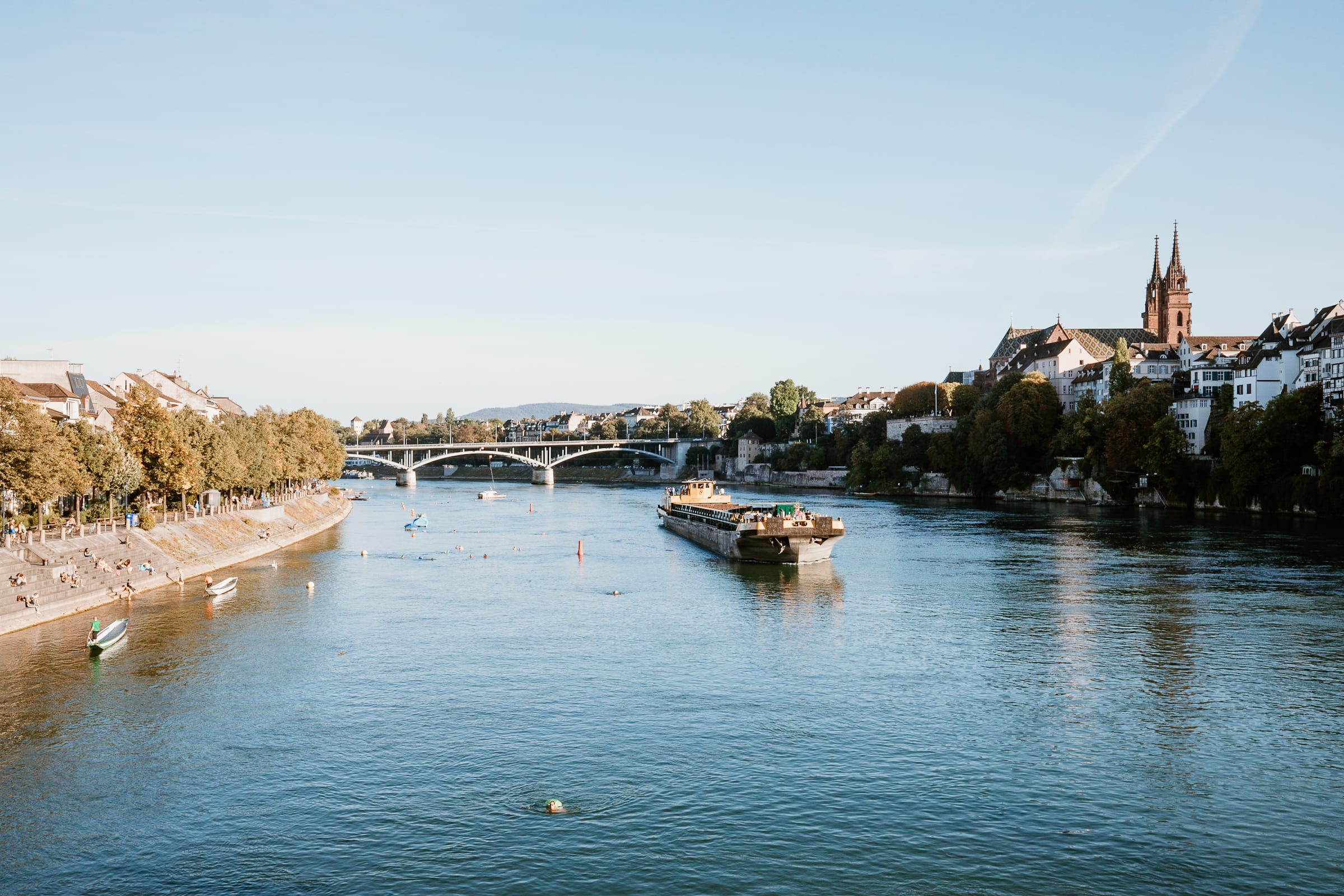 Städtereise Basel mit Rhein