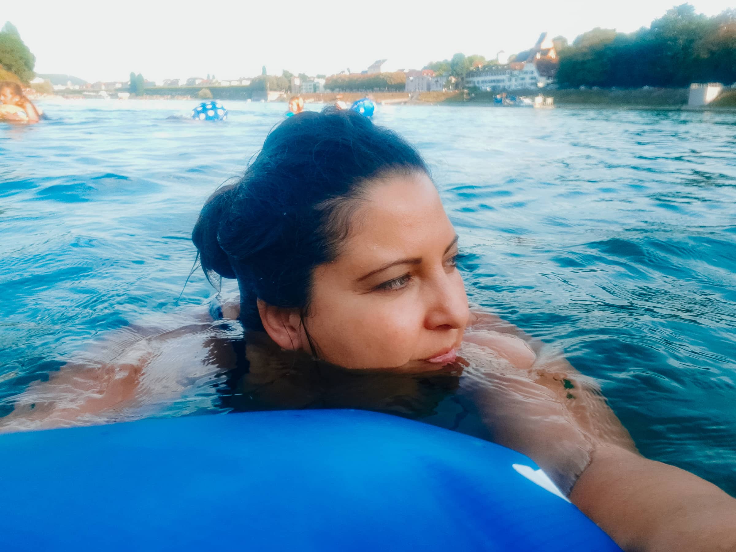 Rheinschwimmen in Basel mit Wickelfisch