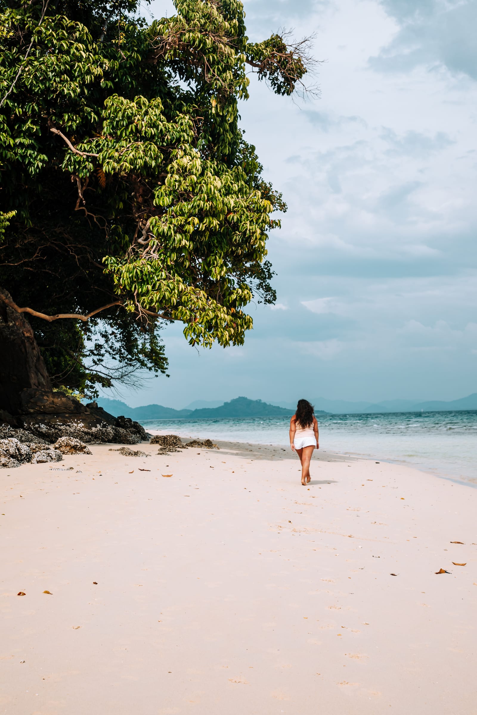 Strand auf Koh Kradan beim Inselhopping in Thailand
