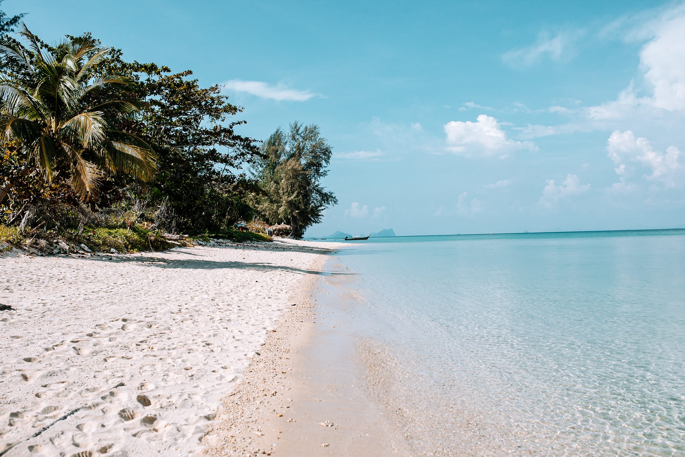 Koh Ngai Strand in Thailand