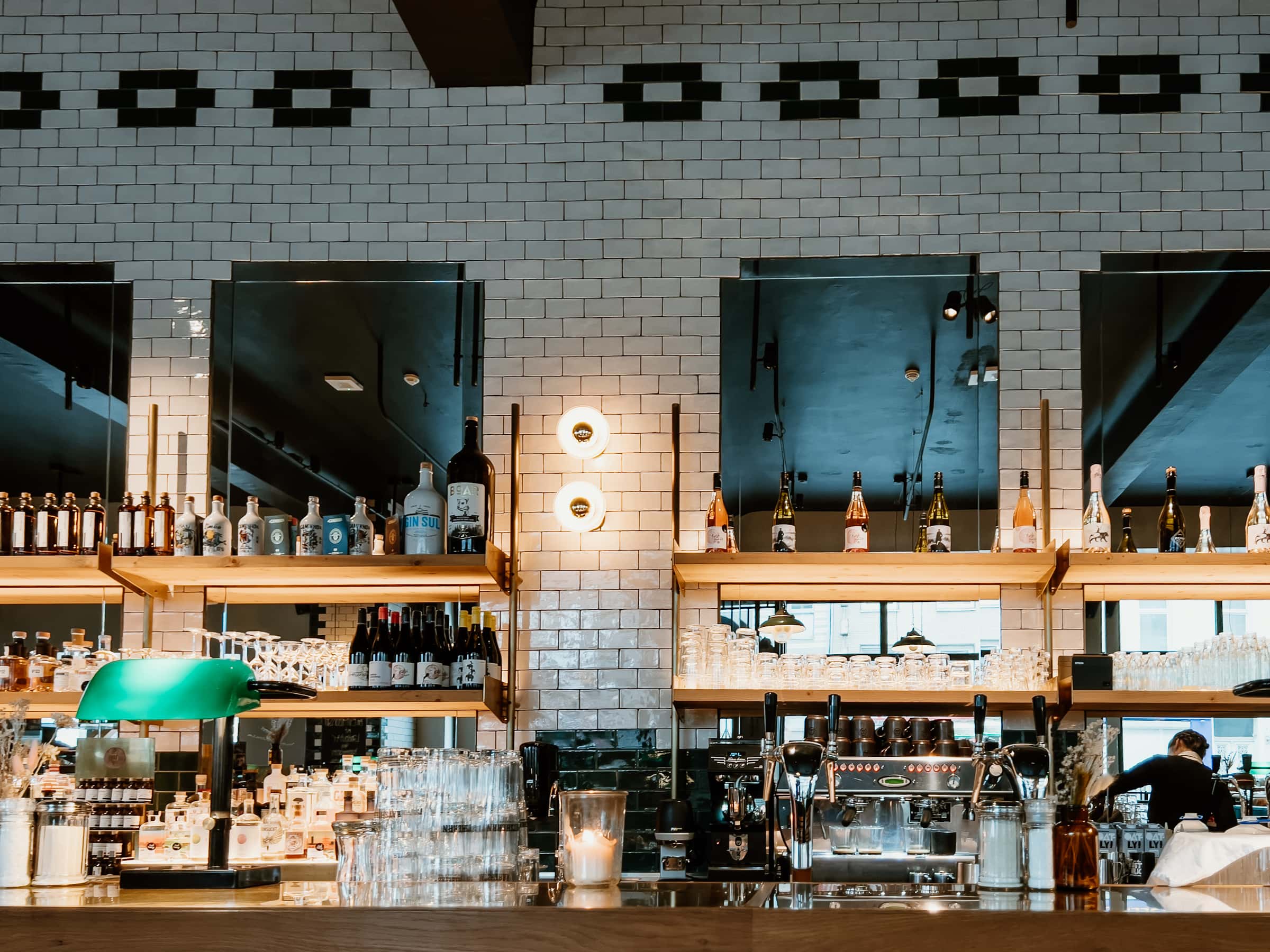 Bar im Mutterland Stammhaus in Hamburg