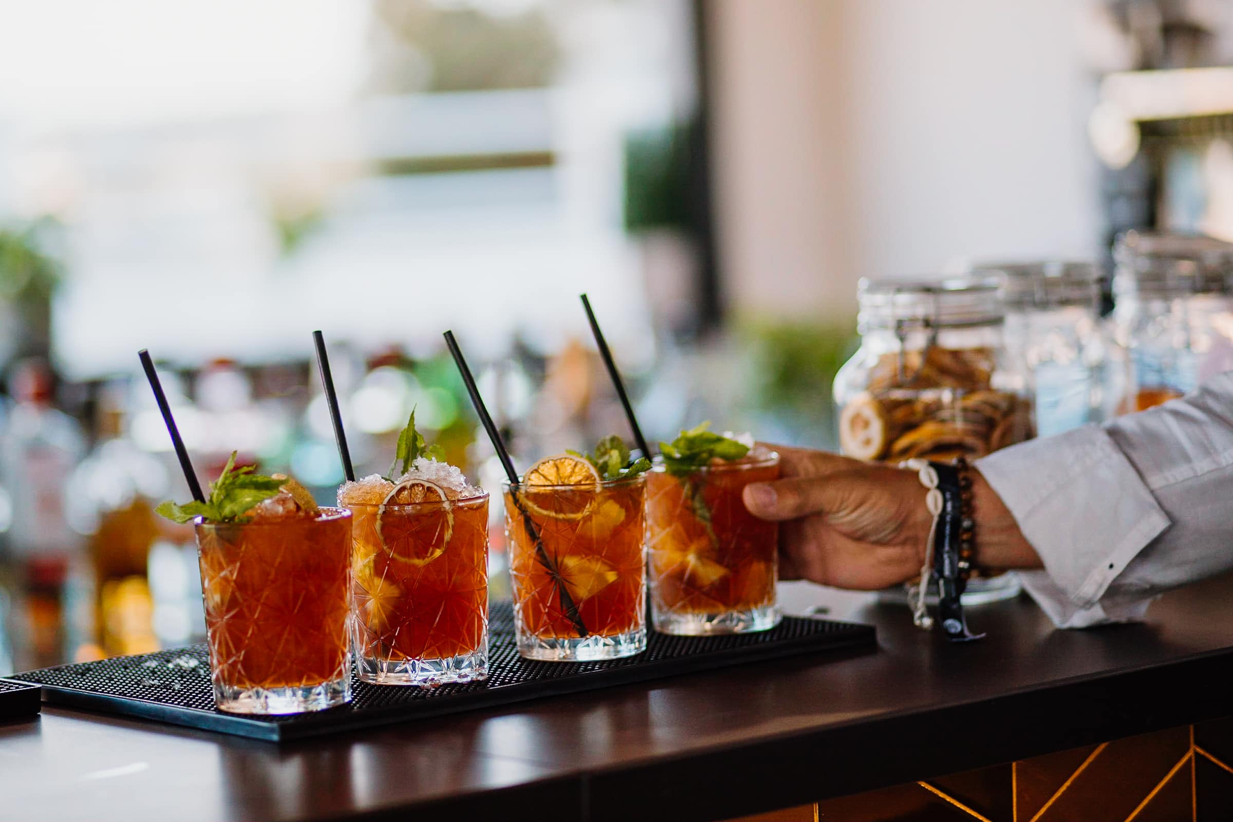 Cocktails im Cook's Club Calvià Beach