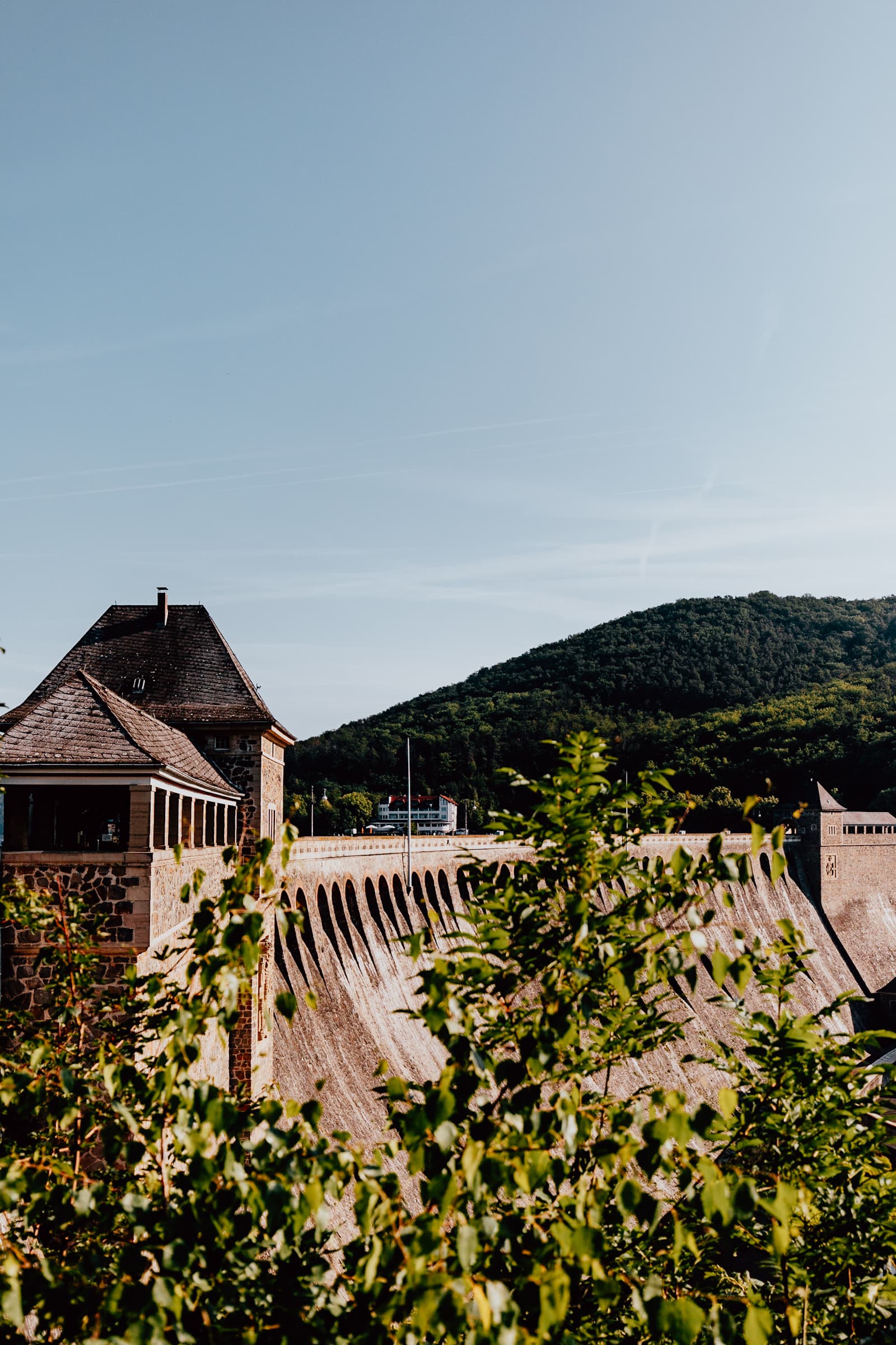 Edersee Sehenswürdigkeiten Staumauer