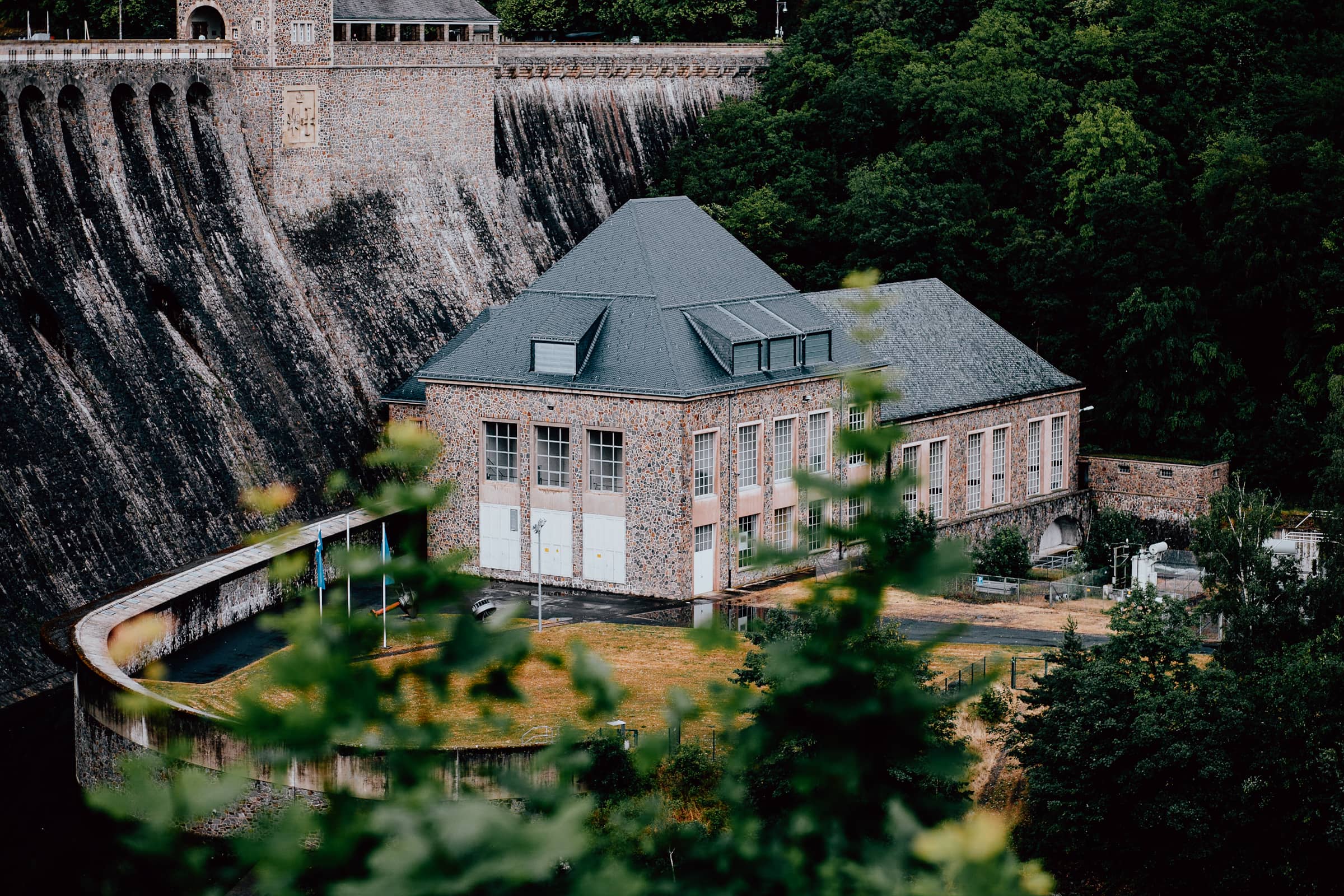 Edersee Sehenswürdigkeiten Edertalsperre