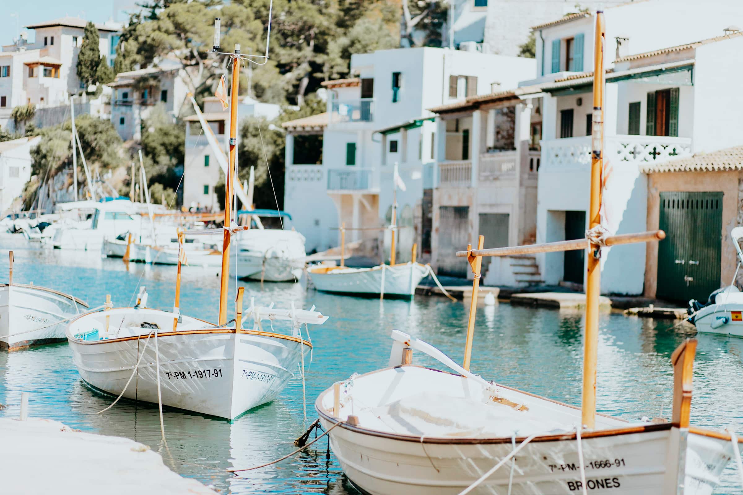 Boote im Hafen von Cala Figuera Mallorca